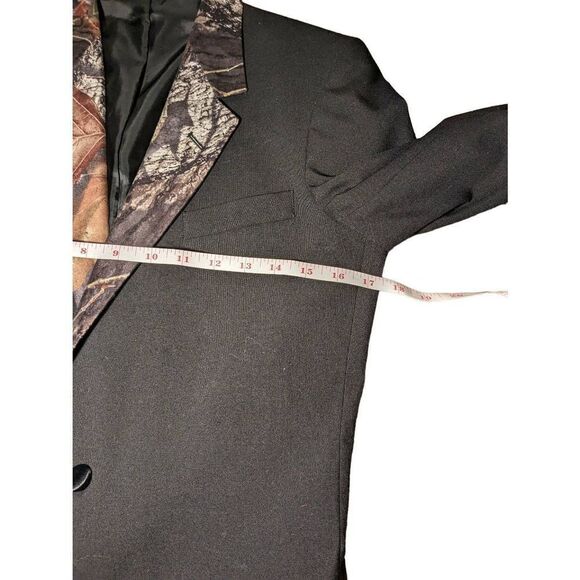 Stephen Geoffrey  boys camo tuxedo jacket - Picture 4 of 9
